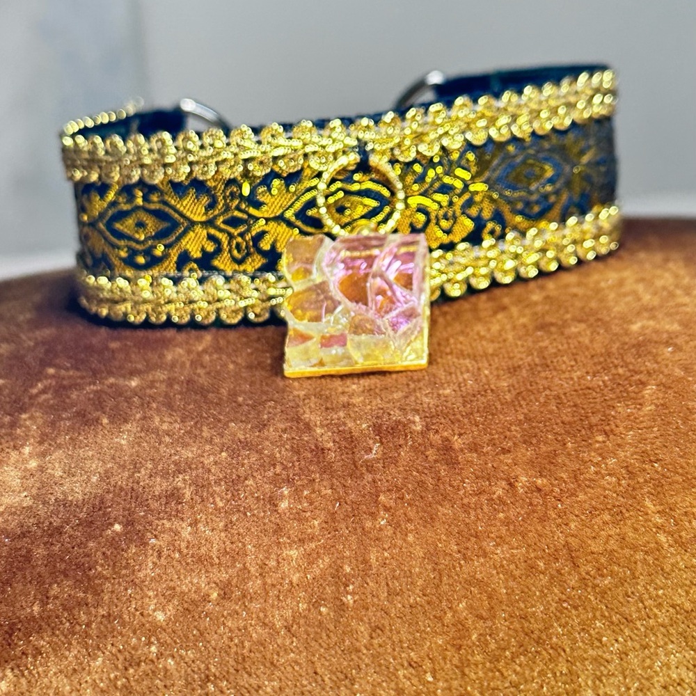 OOAK Handmade Gold Brocade Choker + Mosaic Glass Pendant – Boho Collar Nexklace - Picture 12 of 15